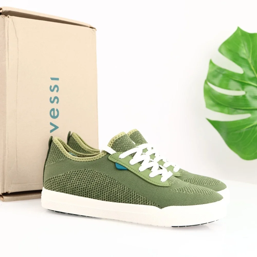 Vessi Womens Weekend Sneaker Size 8 Waterproof Spruce Green Lace Up Comfort Shoe